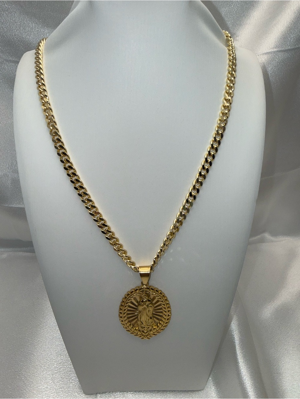 18K Gold Dipped Mother Mary Cuban Link Pendant Necklace